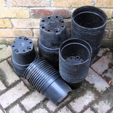 35, 3 Litre and 35, 2 litre, used Strong Round Plastic Plant Flower Nursery Pots