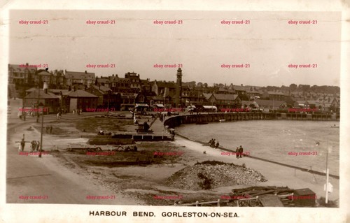 Harbour bend gorleston - harbour,