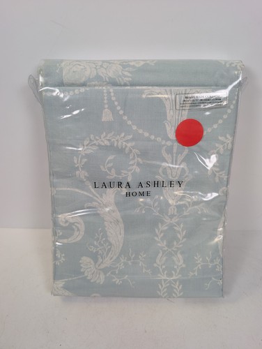 New laura ashley - laura,