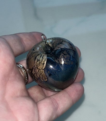 Isle wight glass iridescent - of,