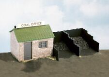 Wills SS15 Coal Yard Stone Hut