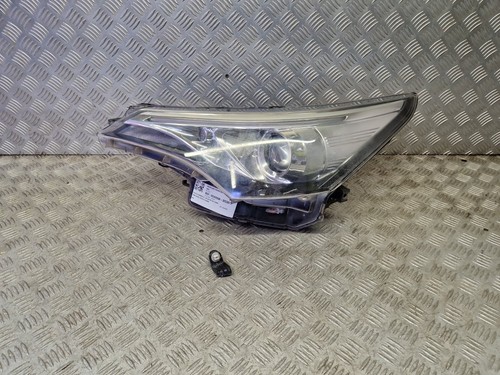 Toyota avensis headlight - avensis,