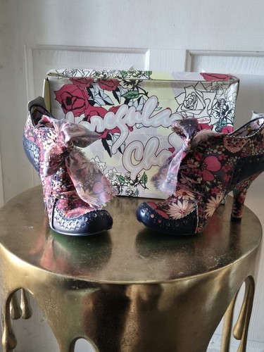 Brand new abigails first - new, party