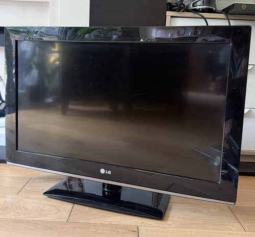 Model 32lk330u 32 - lg, 32"