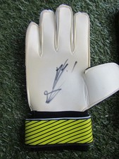 Robert Sanchez Hand Signed Adidas Goalkeeper Glove - Chelsea Football Autograph