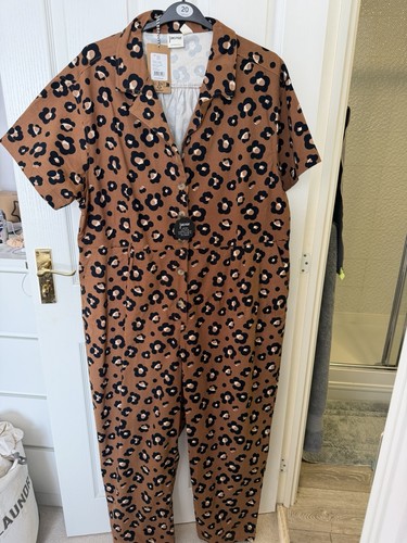 New plus size - 24, floral