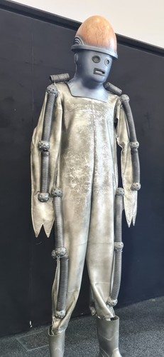 Doctor who prop cyber - doctor,