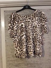 BNWT Leopard print frill top