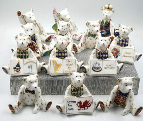 Royal crown derby - royal, miniature