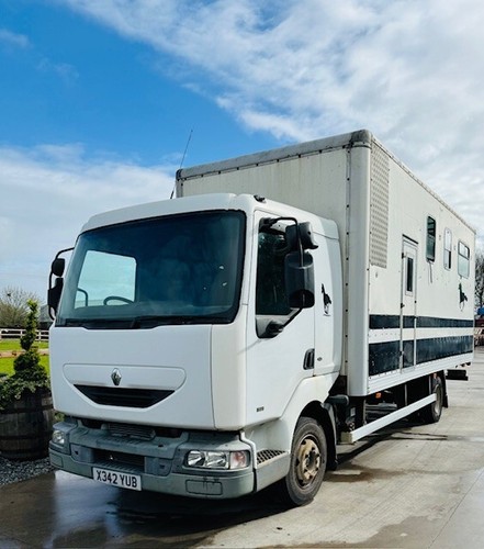 Renault tonne horse box - box, 3