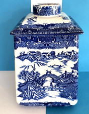 Vintage Ringtons Limited  "Willow" Blue & White China Tea Caddy  & Lid ☕️🫖🍃💙