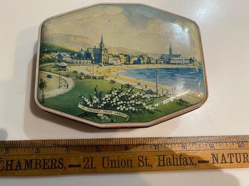 Rare vintage sweet - vintage, tin