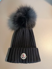 MONCLER LOGO BLACK BEANIE HAT