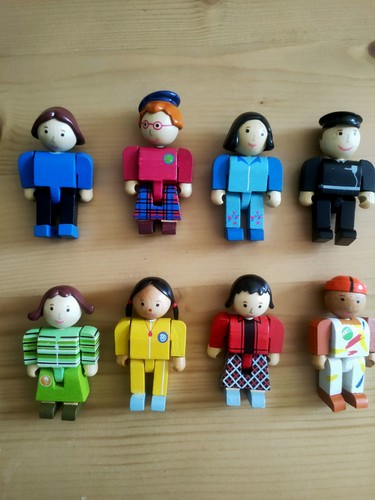 Balamory wooden figures 8 - balamory, x