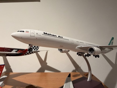 Gemini 200 mahan air - 200,