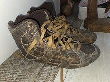 Vintage Mens NIKE Wrestling Boots Size UK9