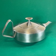 Old Hall Teapot 18/8 Stainless Steel by Robert Welch–Mid Century Modern England
