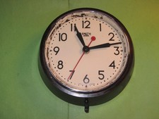 Vintage Retro Smiths Sectric 6 inch Bakelite Electric Wall Clock School Railway