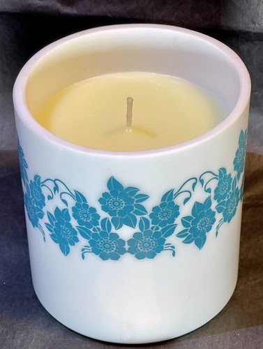 Scented candle cinnamon - scented,
