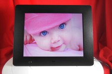NIX X08C Hu-Motion: 8 Inch Digital Picture Frame with Motion Detection (Ref 007)