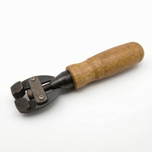 Clamping tool with wooden - tool,
