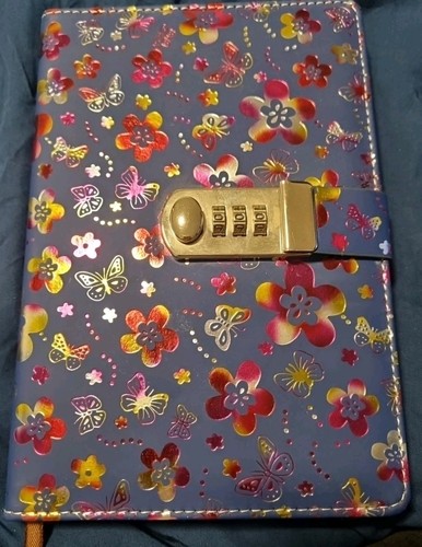 Lockable memo pad - memo, new