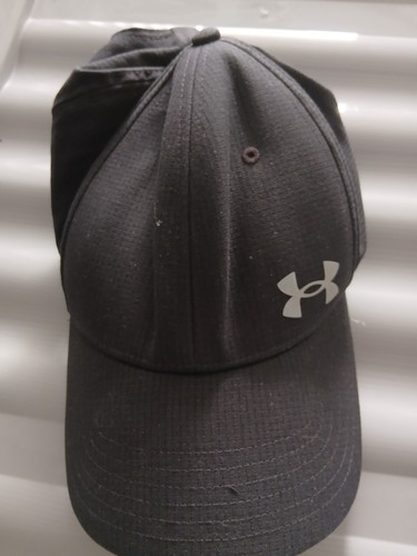 Black under armour cap - armour,