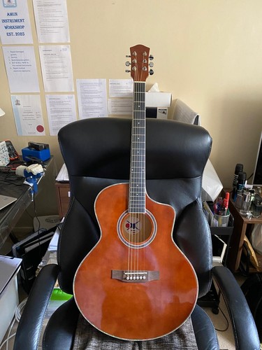 Amun cutaway acoustic - ,