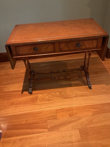 Vintage pembroke table - pembroke,