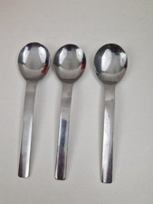 HABITAT STRATA dessert spoons