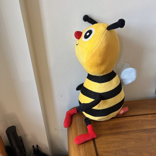 Large bee soft - soft, bright