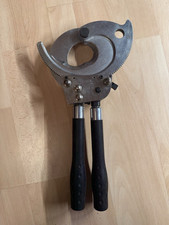 SWA RCC70A Ratchet Cable Cutter with extendable handles