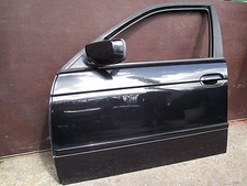 2000-03 BMW 525D 2.5L SE TOURING AUTO N/S FRONT DOOR IN BLACK SAPPHIRE 