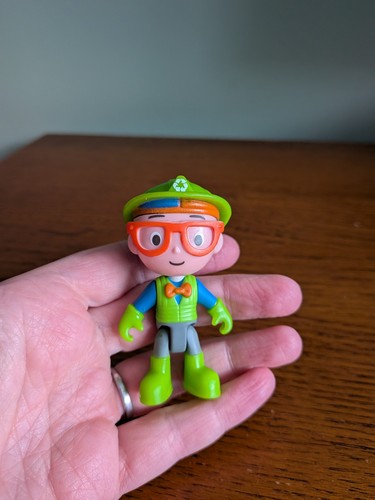 Blippi mini figure - figure, recycling