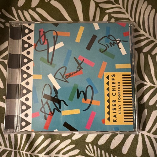 Kaiser chiefs stay - chiefs, together