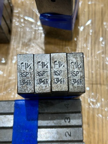 Set asada pipe - of, threading