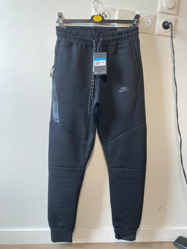 Nike tech fleece black joggers - tech,