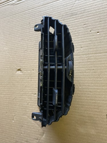 Peugeot 208 air - air, centre