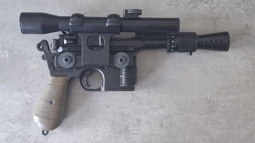 Han solo blaster a - dl-44,