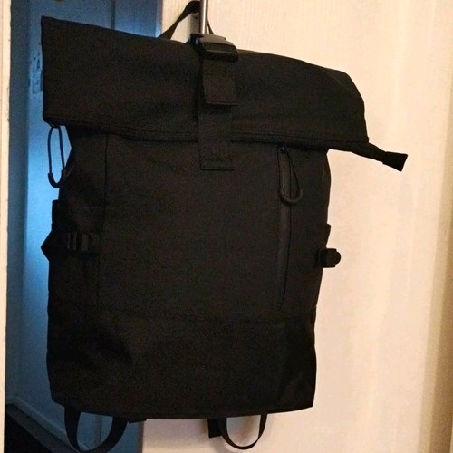Black roll top daypack - black,