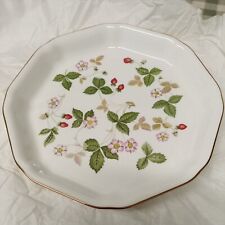 Brand New Wedgwood Octagon Dish Wild Strawberry Range  24cm