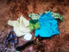 SMALL BUNDLE OF VINTAGE