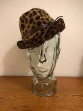 Christine Bec ✨ Leopard Print Wool Hat. Made in England. Size S