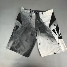 Vintage y2k Volcom Bruce