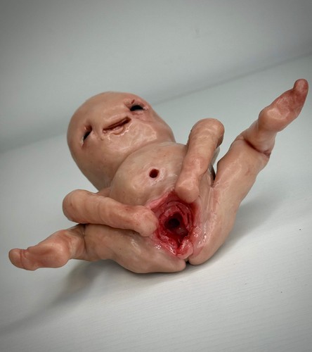 Stretched out disturbie - stretched, –