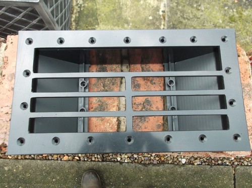 Fish guard for pond skimmer - fish,