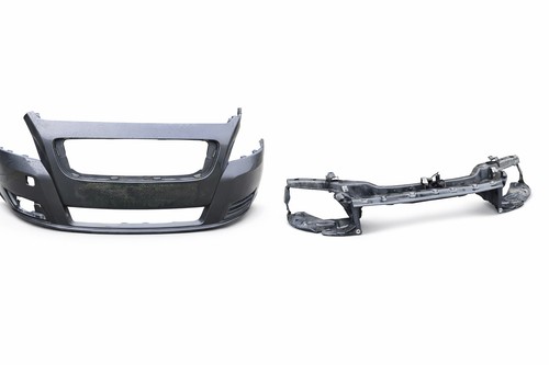 Volvo v50 front - front, primed