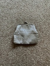 SILVER GLITTERY SMALL CHANGE PURSE CLAP CLOSING