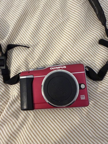 Olympus pen pl1 mirrorless - olympus, e-pl1