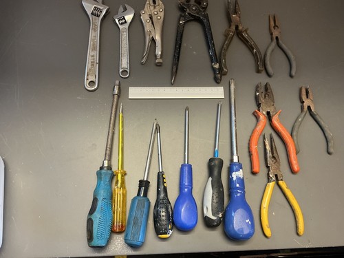Job lot hand tools - of, hardware